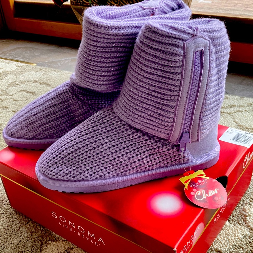 💜NEW- ✨girls purple knit boots 💜✨